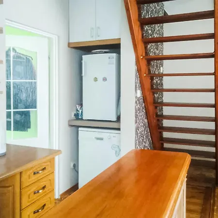 Atemberaubendes Haus Mit 4 Schlafzimmern In *