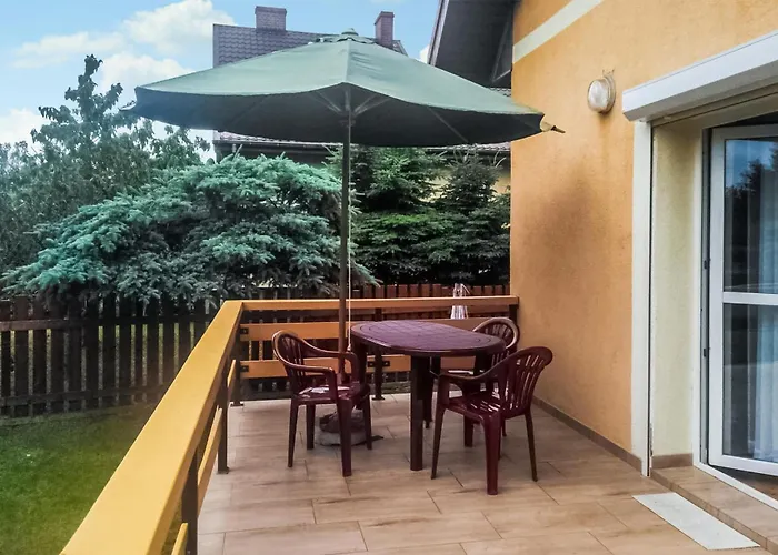 Prázdninový dům 4 Bedroom Stunning In *